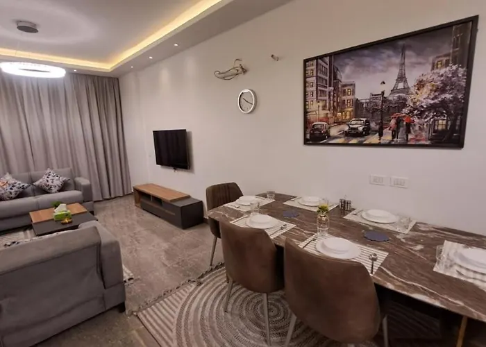 Sunny Apartment